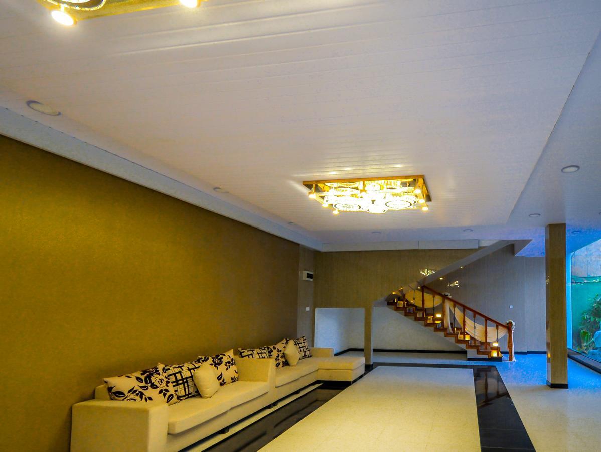Capitalcity Hotel 바둘라 외부 사진